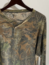 Load image into Gallery viewer, Ranger Realtree Henley Shirt (XL/XXL)