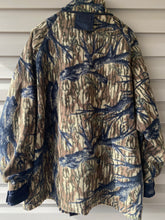 Load image into Gallery viewer, Browning Hydro Fleece Gore-Tex Mossy Oak Jacket (XL)