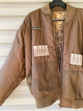 Load image into Gallery viewer, Columbia Mossy Oak Bomber/Liner Jacket (L)