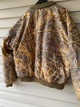 Load image into Gallery viewer, Columbia Mossy Oak Bomber (L)