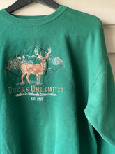 Load image into Gallery viewer, Ducks Unlimited Sweatshirt (XL)