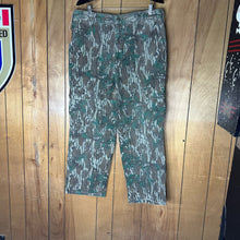 Load image into Gallery viewer, Mossy Oak Greenleaf Pants (L)🇺🇸