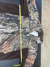 Load image into Gallery viewer, Mossy Oak New Break Up Hooded Jacket (XXL)
