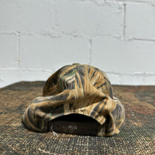 Load image into Gallery viewer, Mossy Oak Shadowgrass Snapback