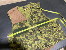 Load image into Gallery viewer, Redhead Field Vest (M/L)