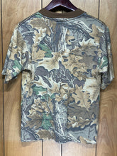 Load image into Gallery viewer, Realtree Advantage Pocket Shirt (S)🇺🇸