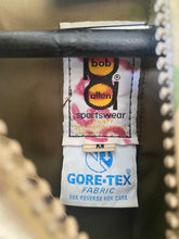 Load image into Gallery viewer, Bob Allen Gore-Tex Jacket (M)