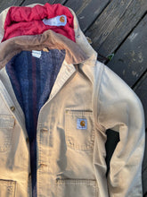Load image into Gallery viewer, Carhartt Carpet Lined Jacket (L)