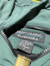 Load image into Gallery viewer, Drift Creek Outdoors Camoretro Reversible Fleece Vest (M)