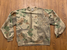 Load image into Gallery viewer, Jerzees Realtree Sweatshirt (L)🇺🇸