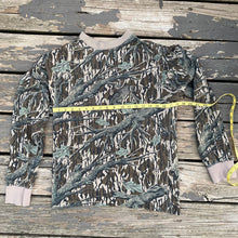 Load image into Gallery viewer, Mossy Oak Mock Turtleneck Treestand Shirt (M)🇺🇸