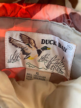 Load image into Gallery viewer, Duck Bay Reversible Vest (XL)
