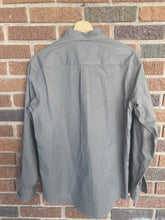 Load image into Gallery viewer, Arkansas Duck Derby Button Up Shirt Size Small