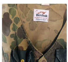 Load image into Gallery viewer, Vintage Duxbak Hunting Vest (M)