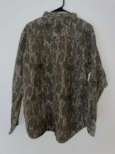 Load image into Gallery viewer, Mossy Oak Chammy Shirt XL