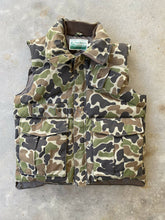 Load image into Gallery viewer, Vintage Gander Mountain Duck Camo Down Vest