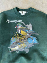 Load image into Gallery viewer, 90’s Vintage Remington Wood Duck Bob Allen Crewneck (L) 🇺🇸