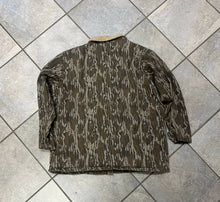 Load image into Gallery viewer, Original mossy oak bottomland corduroy neck jacket XL