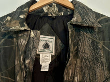 Load image into Gallery viewer, Vintage Insulated Coveralls Mossy Oak BreakUp (XL)