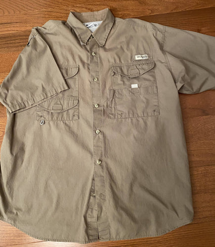 Columbia Short Sleeve Fishing Shirt (L)