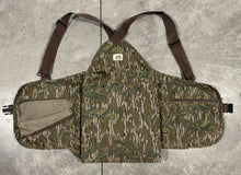 Load image into Gallery viewer, 90’s Duxbak Mossy Oak Greenleaf Strap Vest (L/XL)🇺🇸