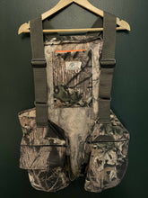 Load image into Gallery viewer, Mossy Oak Original Breakup Turkey Vest XL/XXL