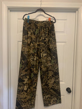 Load image into Gallery viewer, Mossy Oak Forest Floor Rain Suit