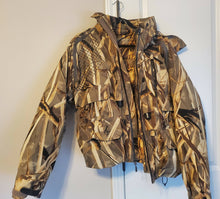 Load image into Gallery viewer, Columbia Wader Wigeon Jacket (Large) with Down Liner