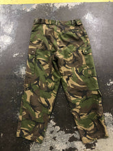 Load image into Gallery viewer, 34x30 Marquardt + Schulz 90’s military camouflage pants