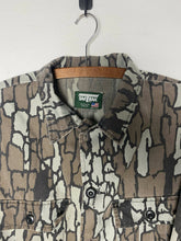 Load image into Gallery viewer, Vintage Saftbak Trebark Camo Button Up