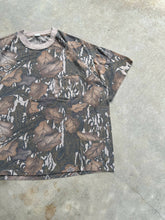 Load image into Gallery viewer, 90’s Vintage Mossy Oak Fall Foliage T-Shirt (XL/XXL) 🇺🇸