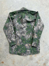 Load image into Gallery viewer, Vintage Mossy Oak Shadowleaf Button Up (M)
