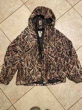 Load image into Gallery viewer, Mossy Oak Blades rain jacket XL