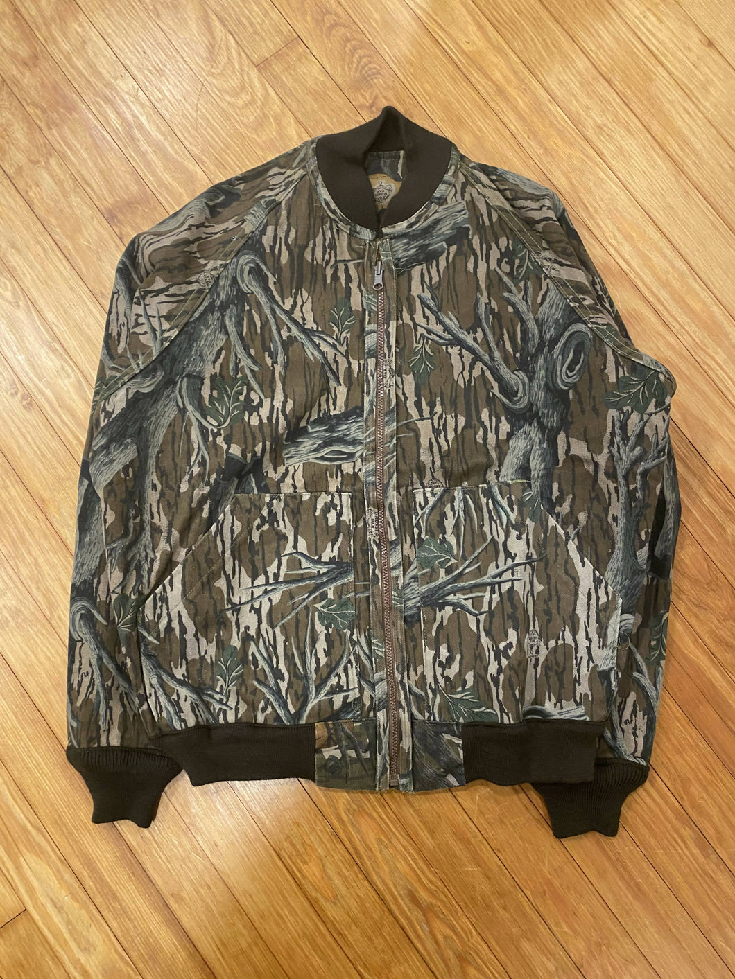 Vintage Mossy Oak Reversible Treestand/Fall Foliage Camo Bomber Jacket (L/XL)