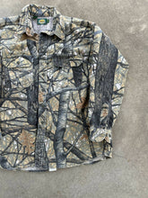 Load image into Gallery viewer, Vintage Cabela’s Skyline Camo Chamois Button Up (XXL)