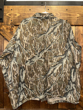 Load image into Gallery viewer, Mossy Oak Treestand 3 Pocket