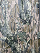 Load image into Gallery viewer, Mossy oak Treestand Rainwear (M/L)