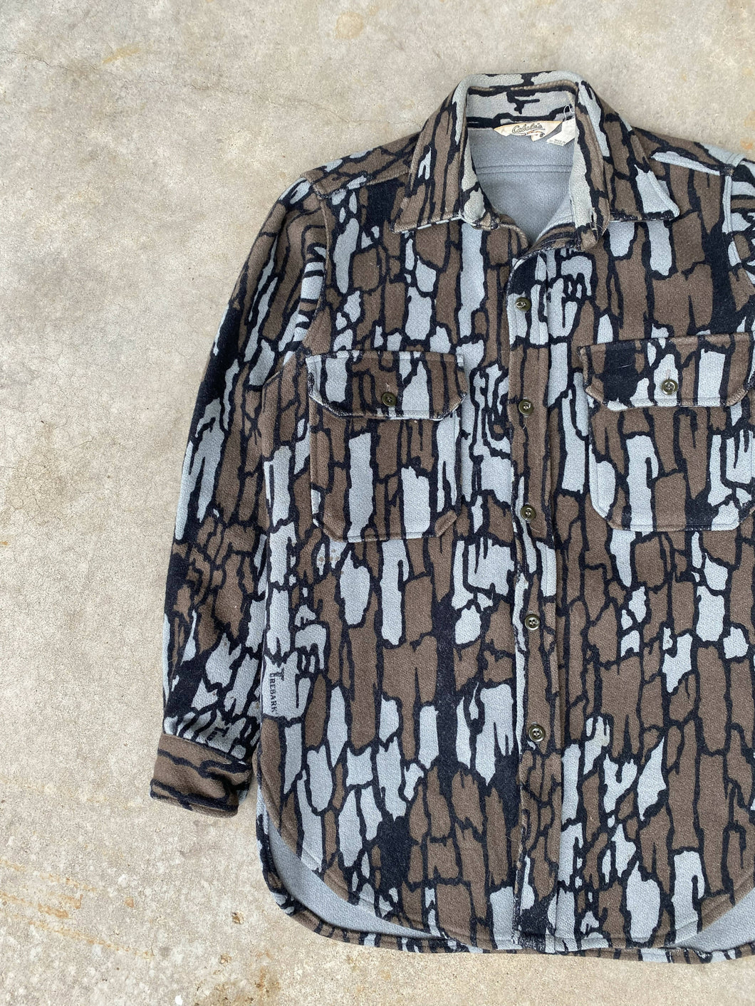 Vintage Cabela’s Wool Trebark Camo Button Up (M)