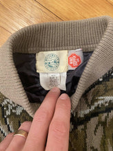Load image into Gallery viewer, Vintage Whitewater Outdoors Mossy Oak Treestand Sweater (S)