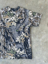 Load image into Gallery viewer, Vintage Mossy Oak Break Up Camo T-Shirt (M)