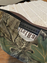 Load image into Gallery viewer, Camo snapback