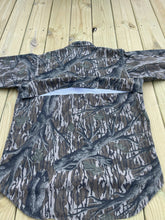 Load image into Gallery viewer, Browning Short Sleeve Vented Treestand Button Up