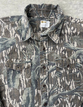 Load image into Gallery viewer, Original Key Mossy Oak Treestand Button Down Shirt (XXL) 🇺🇸