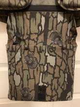 Load image into Gallery viewer, Walls NWTF Trebark Turkey Vest