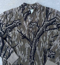 Load image into Gallery viewer, Mossy Oak Knits Treestand Henley Sweater (XL)