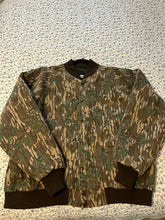 Load image into Gallery viewer, 90’s Mossy Oak Greenleaf Jacket (XXL) 🇺🇸