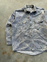 Load image into Gallery viewer, 00’s Vintage Mossy Oak Shadowbranch Chamois Buttom Up Shirt (L) 🇺🇸