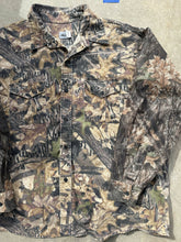 Load image into Gallery viewer, Vintage Mossy Oak Forrest Floor / Gen 1 Break up Button Up (XXXL)