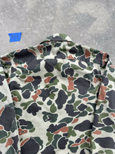 Load image into Gallery viewer, 1970’s/80’s Duck Camo Button Up (L)