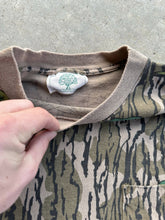 Load image into Gallery viewer, Vintage Mossy Oak Green Leaf T-Shirt (M/L)